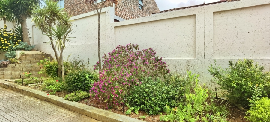3 Bedroom Property for Sale in Hartenbos Central Western Cape